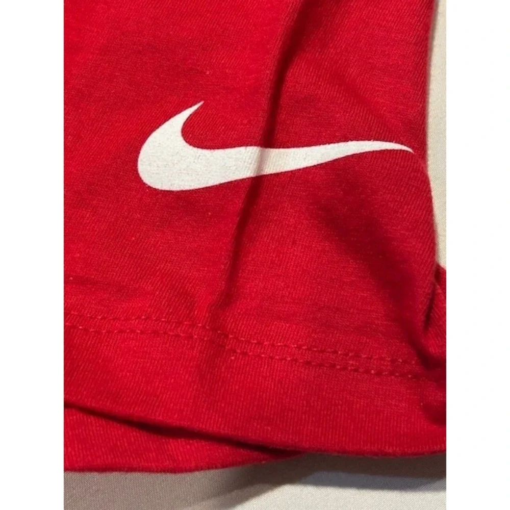 Nike NFL Tampa Bay Buccaneers 2024 NFC South Champions Red T-Shirt‎ - Size XL
